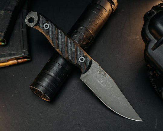 Crow Jr- Black G10, Allen Bolts, Iron Grip