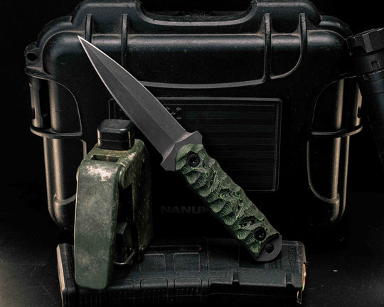 Combat Dagger- Jungle Wear Carbon, Allen Bolts, Textured Grip
