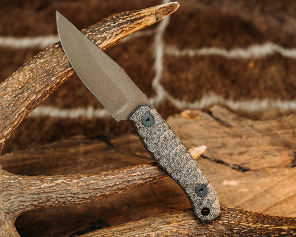 Feather Light- OD Green Burlap Micarta, Midnight Bronze Cerakote, Allen Bolts, Chaos Grip