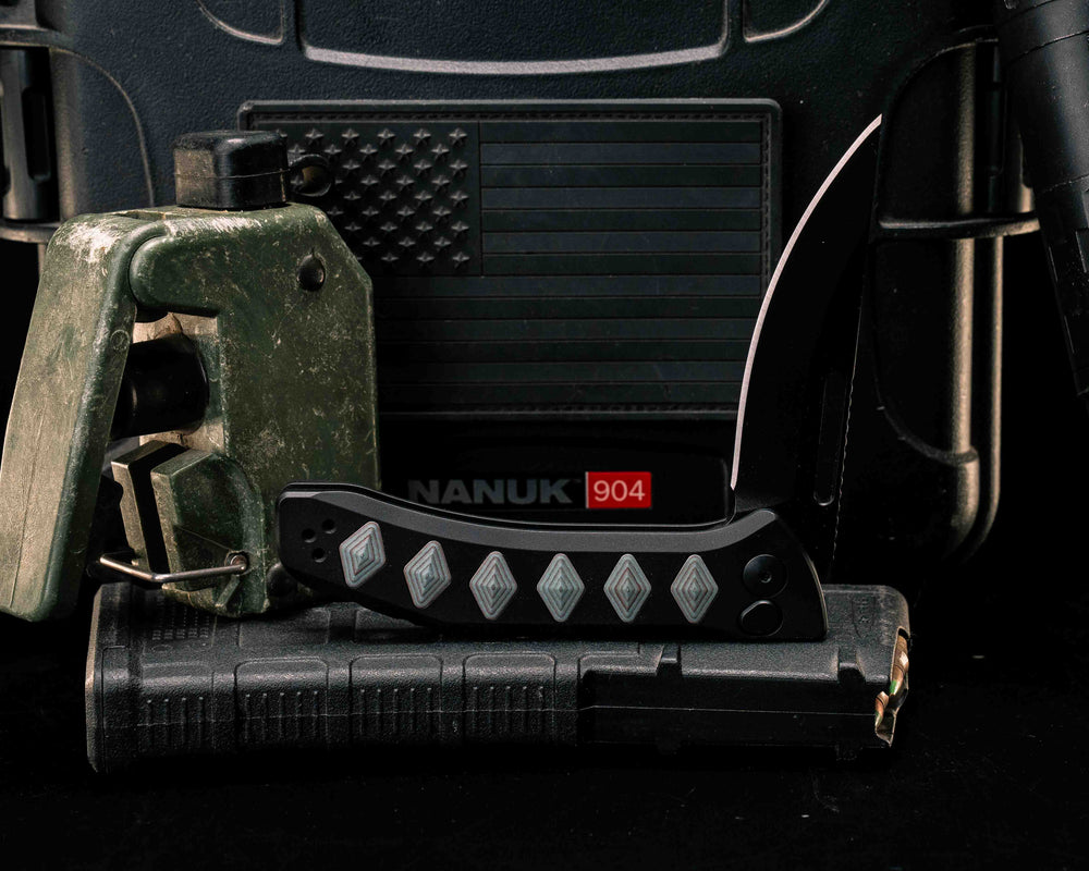Custom Kwaiken Folder - Shipwreck Camo Quartz and Red Dragon Camo Quartz, Anodized Black Handle, Black Nitride Blade, Textured Grip, Deep Carry Pocket Clip
