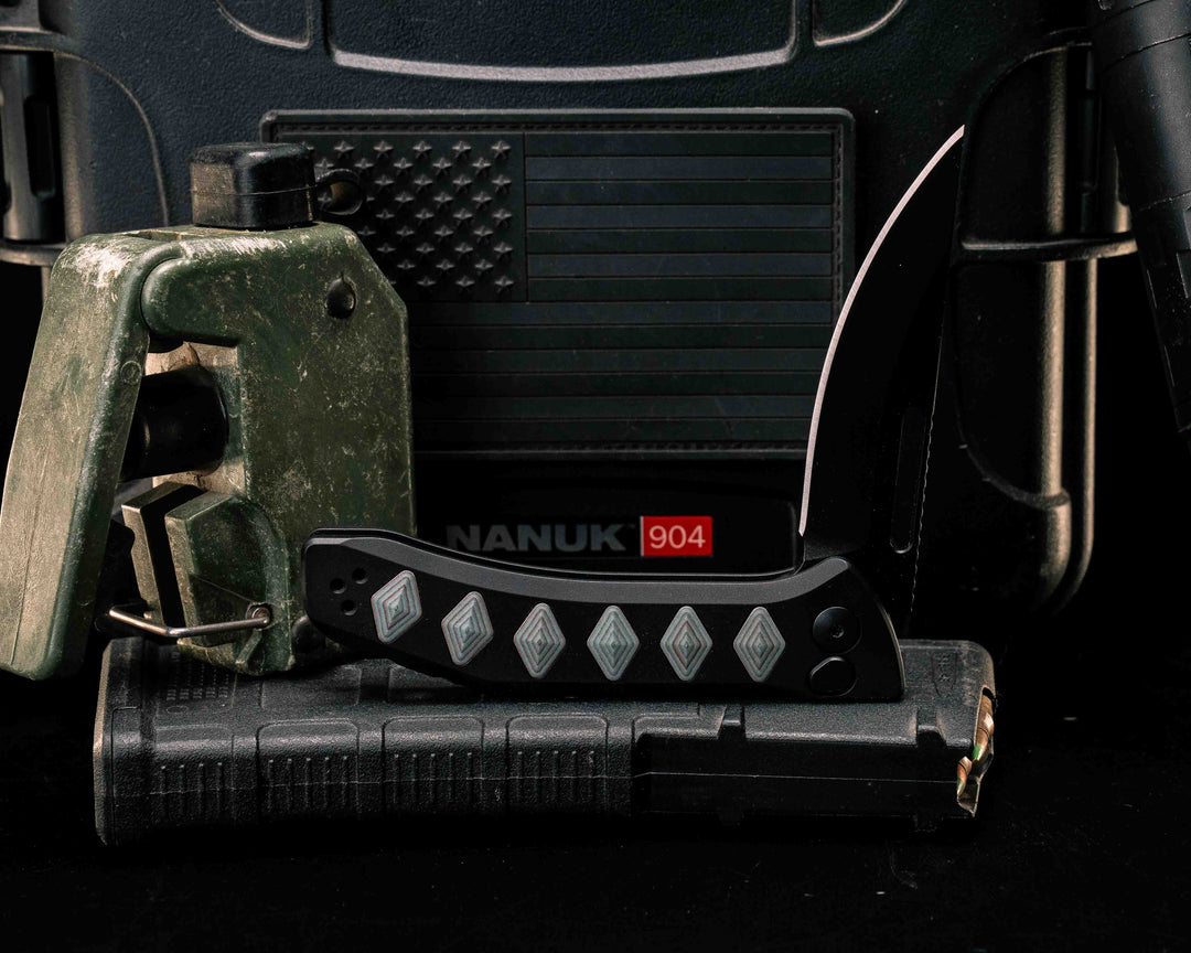 Custom Kwaiken Folder - Shipwreck Camo Quartz and Red Dragon Camo Quartz, Anodized Black Handle, Black Nitride Blade, Textured Grip, Deep Carry Pocket Clip