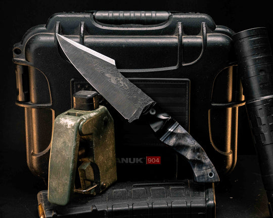 Widow Maker- Bison Horn, Black G10 and Aluminum Split, Dyed Buckeye, Mosaic Pins, Aluminum Lanyard Pin, Textured Grip
