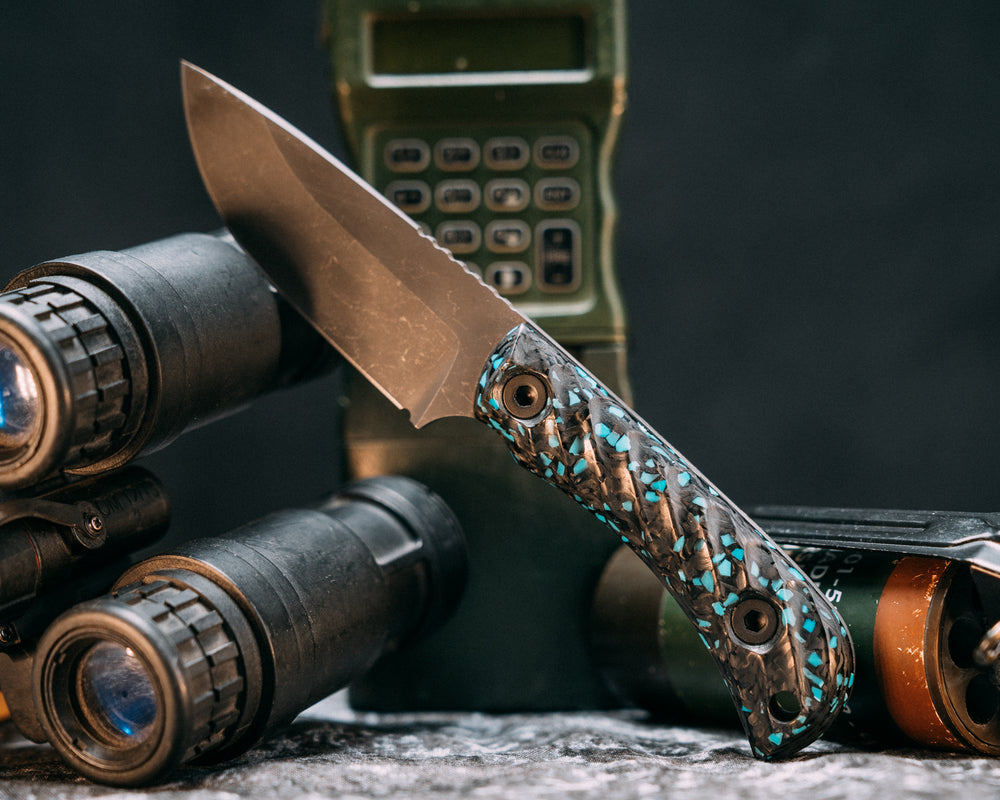 Cav Jr- Turquoise Rocky Wave Carbon, Allen Bolts, Reticulated Grip