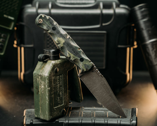 Scalper- A-Tacs 1X Camo Micarta, CF Pins, Skull Mosaic Pin, Textured Grip