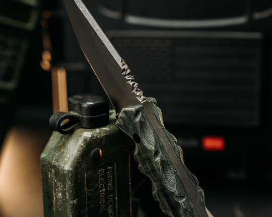 Scalper- A-Tacs 1X Camo Micarta, CF Pins, Skull Mosaic Pin, Textured Grip