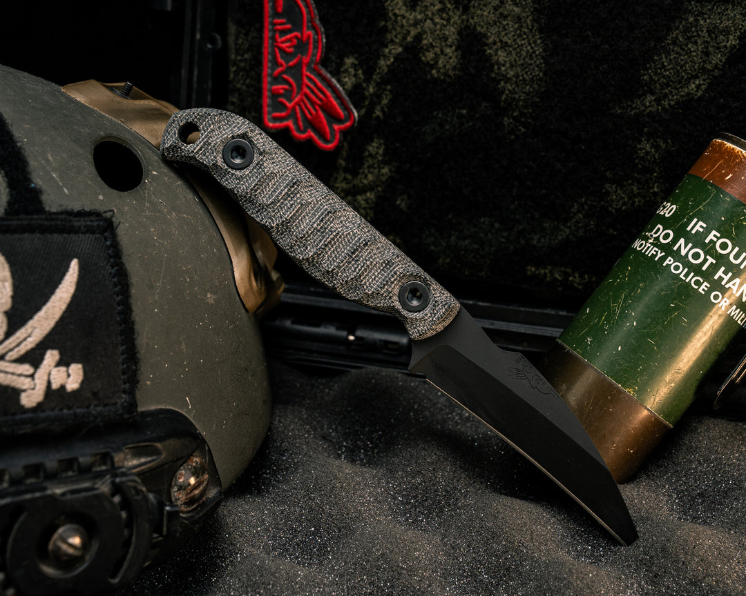 Gula Gula- Black Canvas Micarta, Armor Black Cerakote, Allen Bolts, Textured Grip