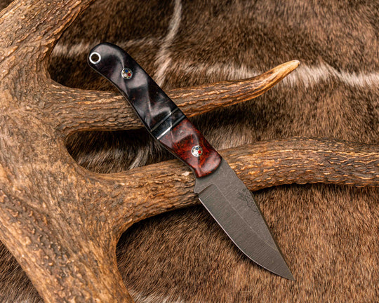 Crow Cub- Dyed Amboyna Burl, Black G0 and Aluminum Pin Striping, Dyed Maple Split, Dyed Redwood Burl, Patriot Mosaic Pins, Aluminum Lanyard Pin, Textured Grip