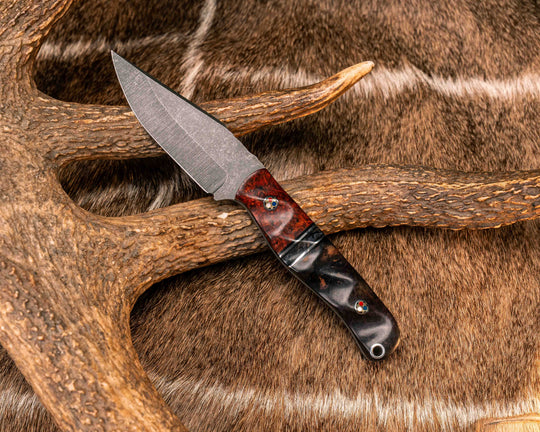 Crow Cub- Dyed Amboyna Burl, Black G0 and Aluminum Pin Striping, Dyed Maple Split, Dyed Redwood Burl, Patriot Mosaic Pins, Aluminum Lanyard Pin, Textured Grip