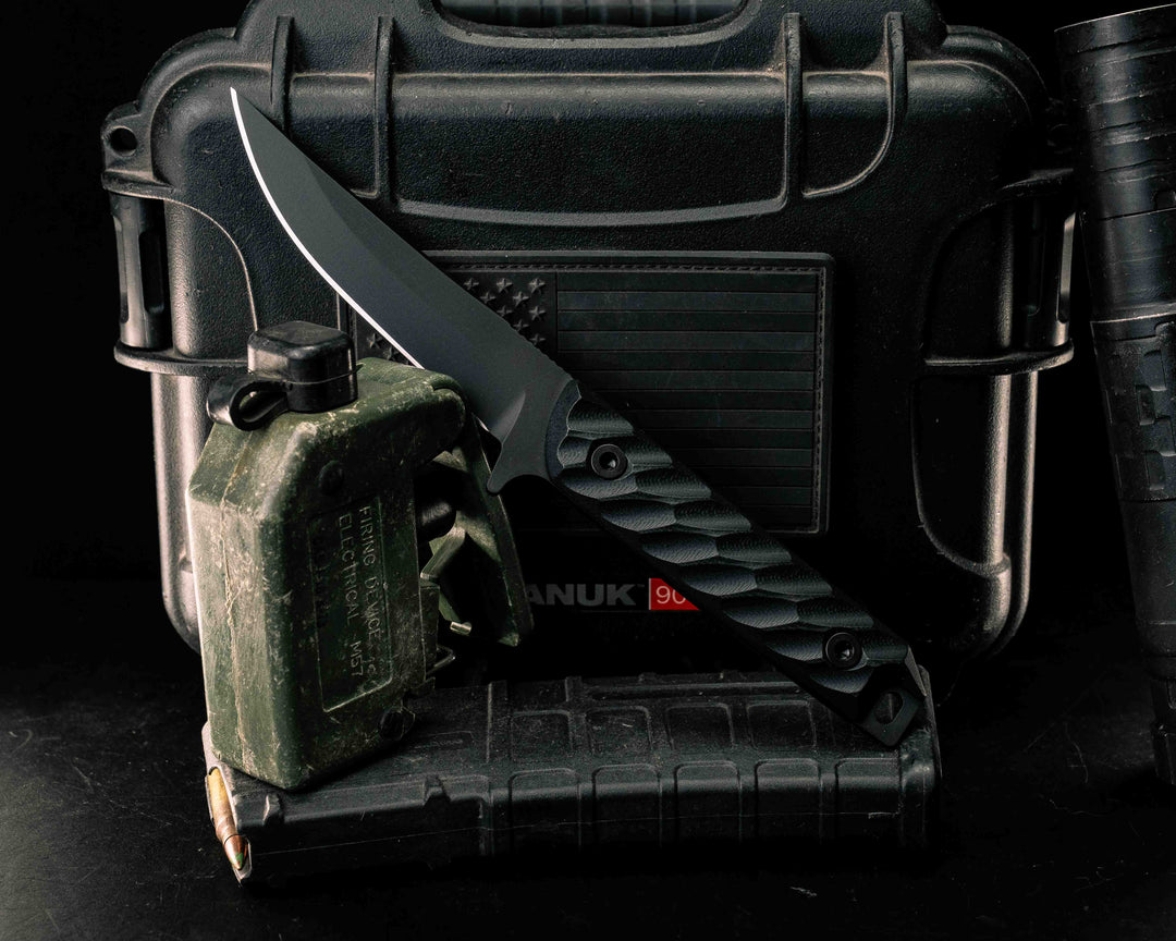 Kwaiken FC- Black G10, DLC (Diamond Like Coating), Allen Bolts, Textured Grip