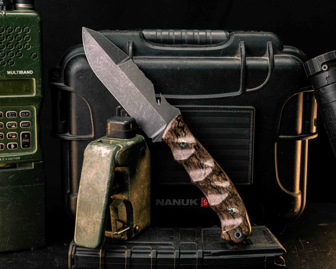 Notched Wire Cutter Breacher Gen 3- Hawaiian Curly Mango, Mosaic Pins, Aluminum Lanyard Pin, Textured Grip