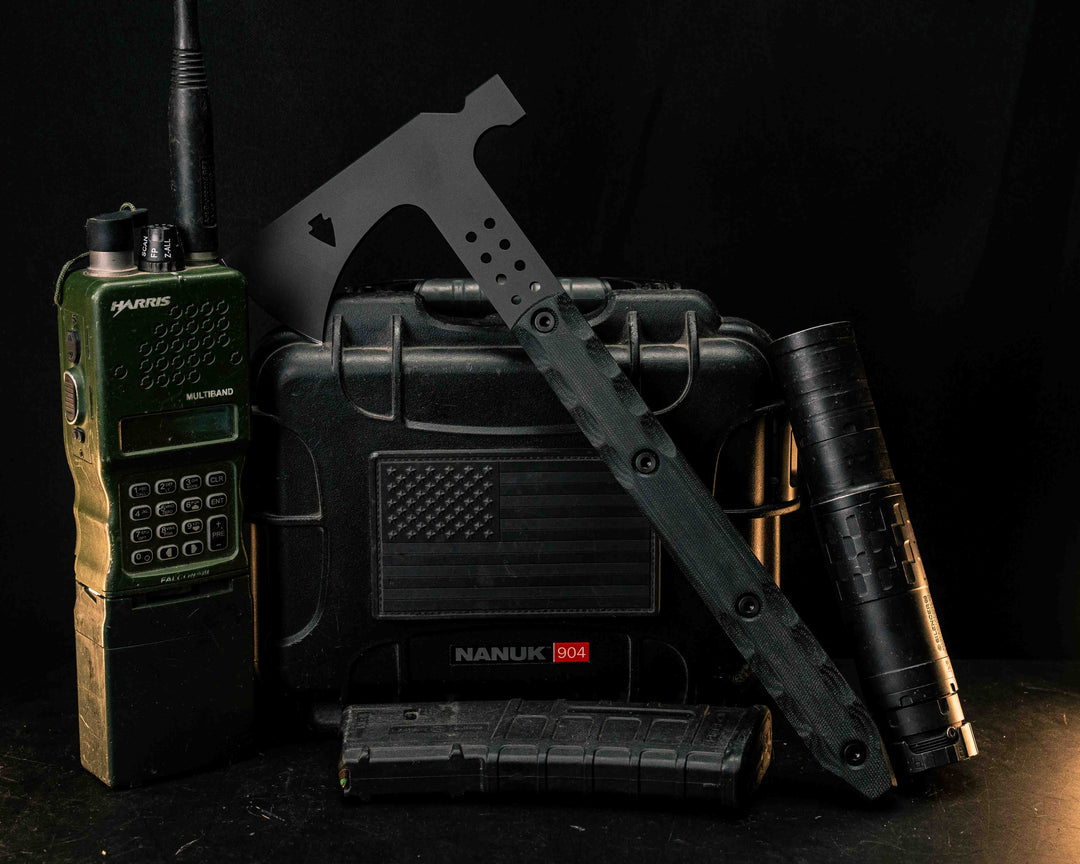 Arrowhead Hawk- Black Canvas Micarta, Armor Black Cerakote, Allen Bolts, Smooth Grip