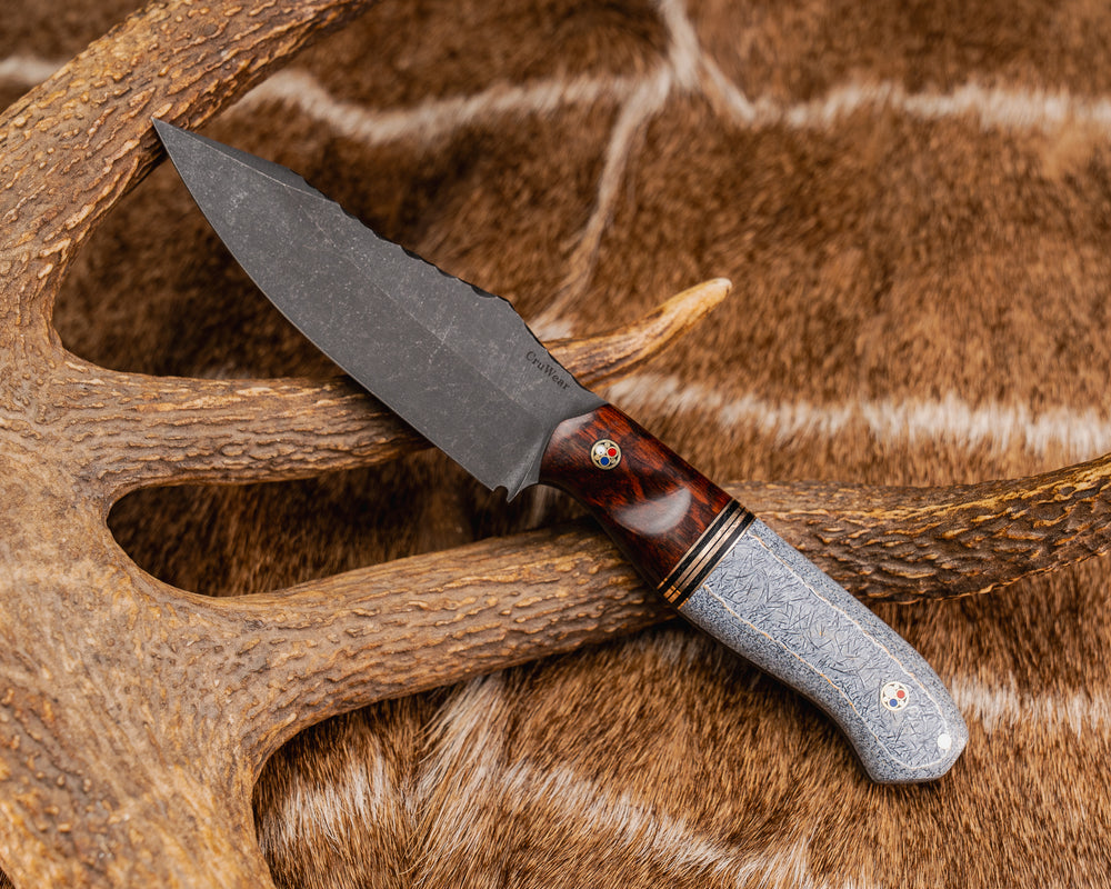Field Knife (CruWear) - Snakewood, Black G10 and Bronze Split, Shred Carbon, Patriot Mosaic Pins, 1/8" Brass Pin, Contourd Grip