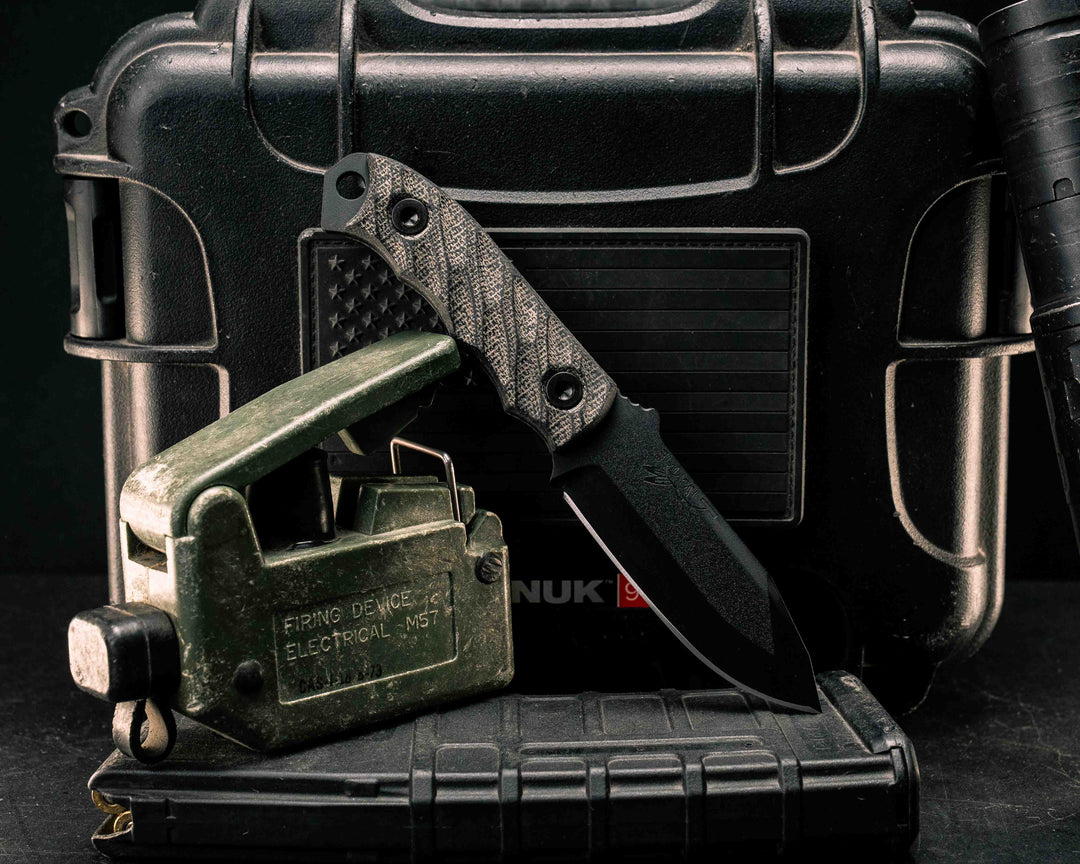 Disaster Cub- Black Canvas Micarta, DLC Coating, Allen Bolts, Textured Grip
