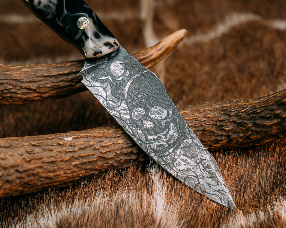 Field Knife (CruWear)- Rams Horn, Mosaic Pins, Textured Grip