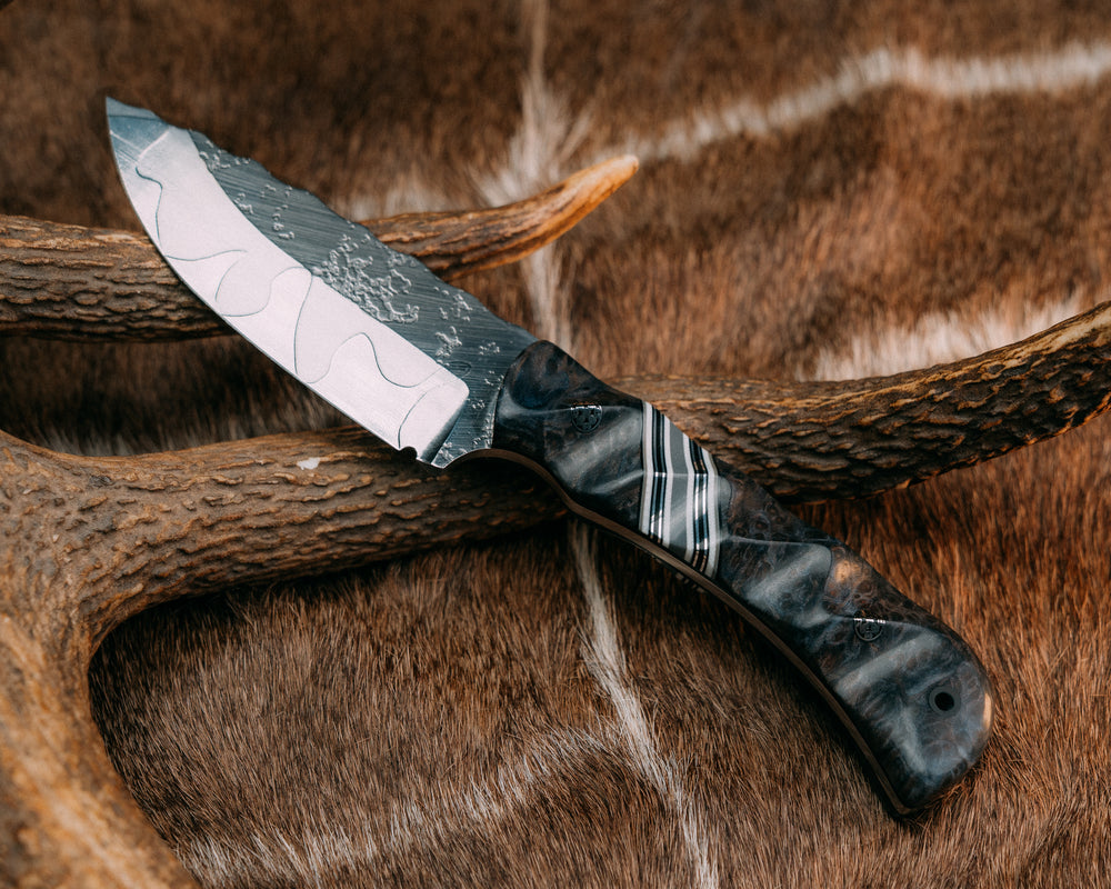 Cavner- Dyed Redwood, Black G10, Charcoal G10, White G10 and Aluminum Split, Mosaic Pins, CF Lanyard Pin, Textured Grip