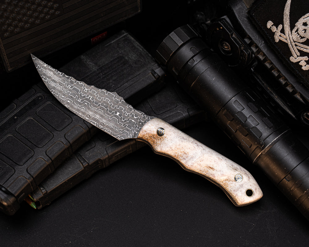 Red Cloud- Vegas Forge Snakeskin Damascus- Mosaic Pins, Brass Lanyard Pin, Grooved Grip