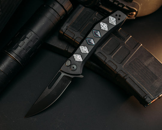 Custom Kwaiken Folder - Damtamium Camo Quartz & Silver Carbon Fiber Inlay, Anodized Black Handle, Black Nitride Blade, Textured Grip, Deep Carry Pocket Clip