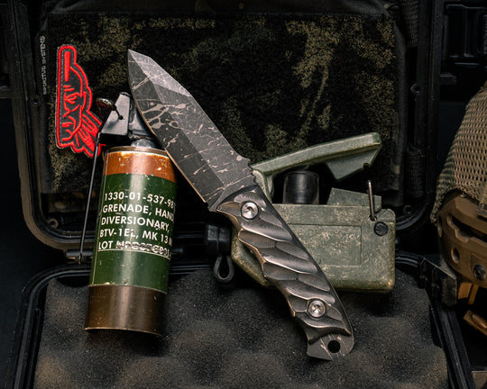 Disaster Jr- Black Dunes Carbon, Ti Allen Bolts, Textured Grip