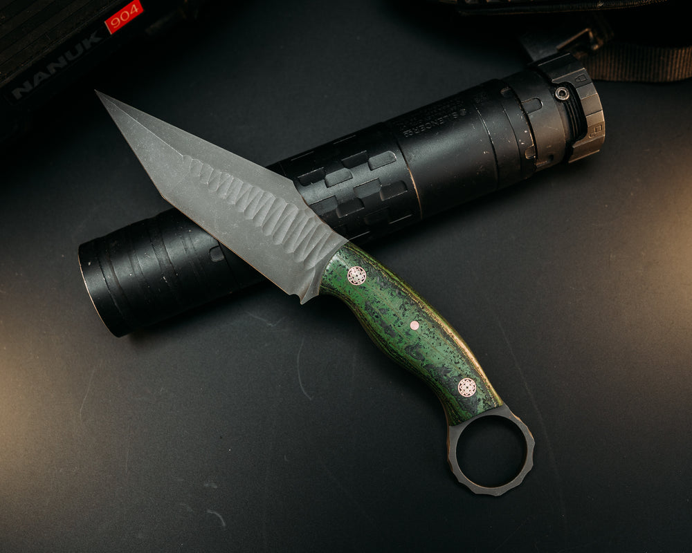 Ringed Tac Tanto - Green Resin and Rubber, CF Pins, Chaos Grip