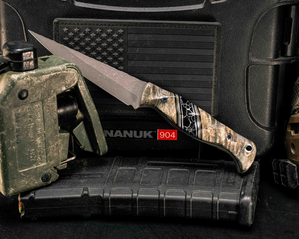 Congressman- Buckeye Burl, Black G10, Coyote G10 and Aluminum Pin Striping, Black with White Web Tru-stone Split, Mosaic Pins, Aluminum Lanyard Pin, Textured Grip