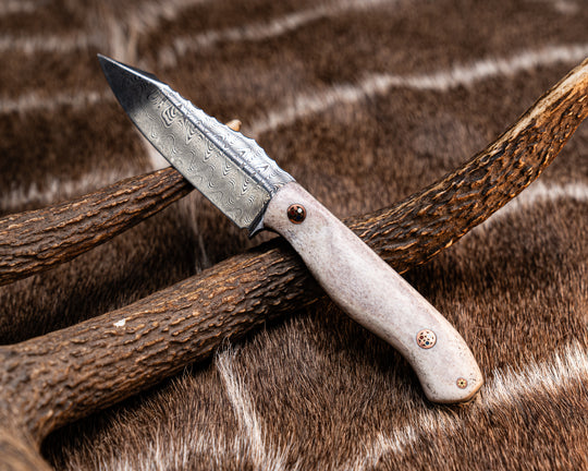 Field Knife Jr- Baker Forge Ladde Pattern Damascus- Patriot Mosaic Pins, 1/8" Mosaic Pins, Contoured Grip