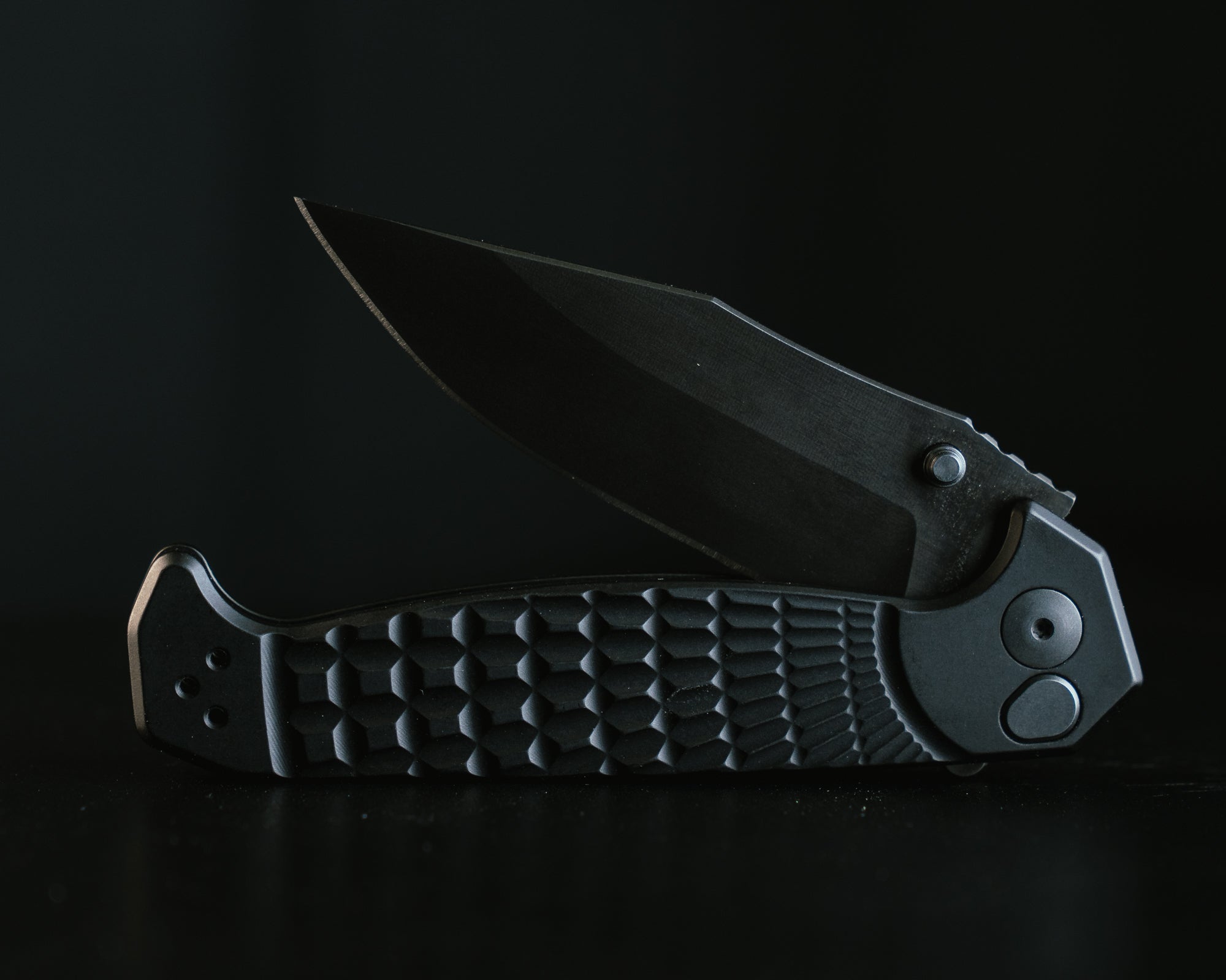 Crow Folder- Anodized Black Frame, Nitride Black Blade, Grenade