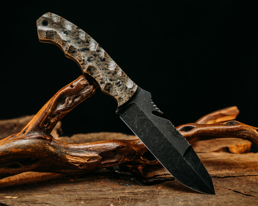 Notched Wire Cutter Breacher Gen 3- Dinosaur Bone, Mosaic Pins, CF Lanyard Pin, Textured Grip