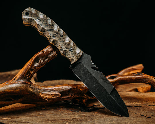 Notched Wire Cutter Breacher Gen 3- Dinosaur Bone, Mosaic Pins, CF Lanyard Pin, Textured Grip