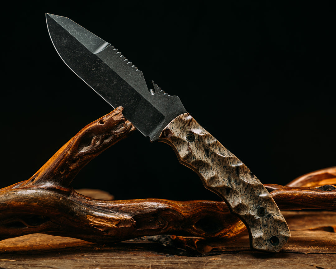 Notched Wire Cutter Breacher Gen 3- Dinosaur Bone, Mosaic Pins, CF Lanyard Pin, Textured Grip