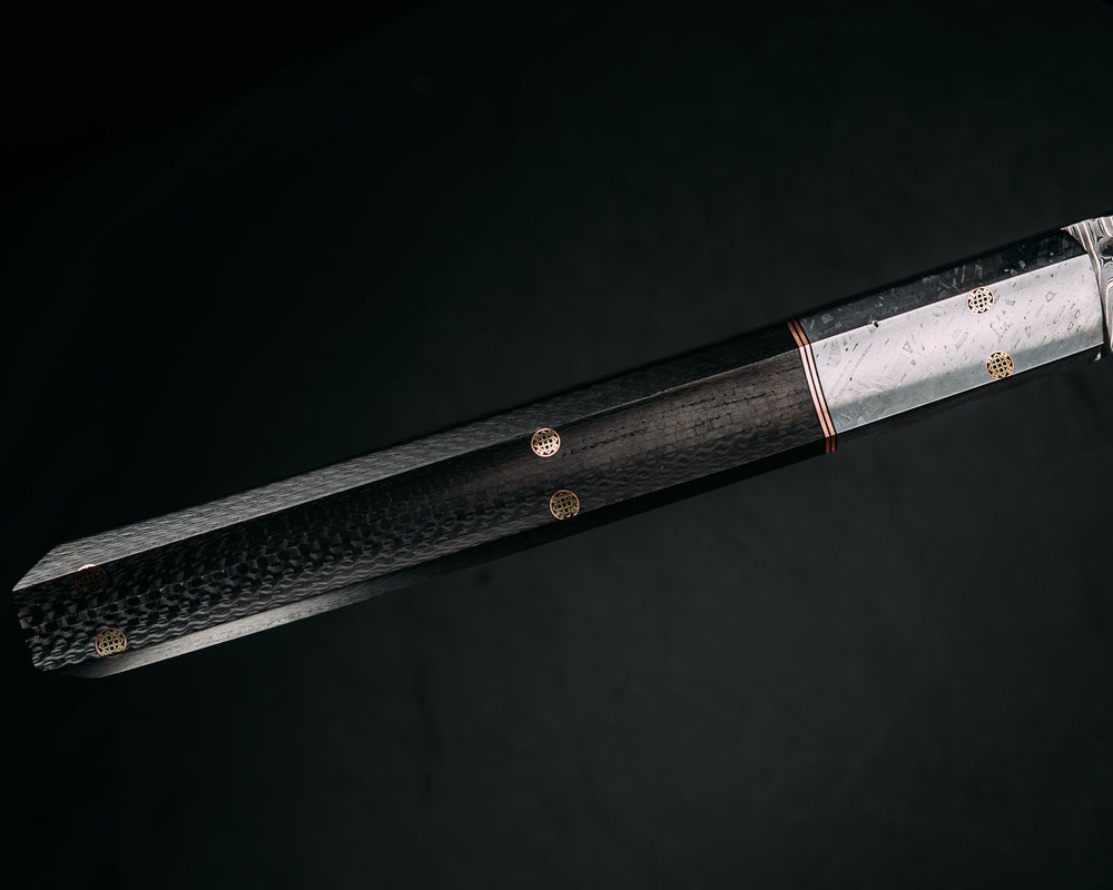 Katana- Baker Forge FireStorm - Chevron (Dam Core)- Meteorite, Black G10 and Copper Split, Carbon Fiber Mosaic Pins, Smooth Angled Grip