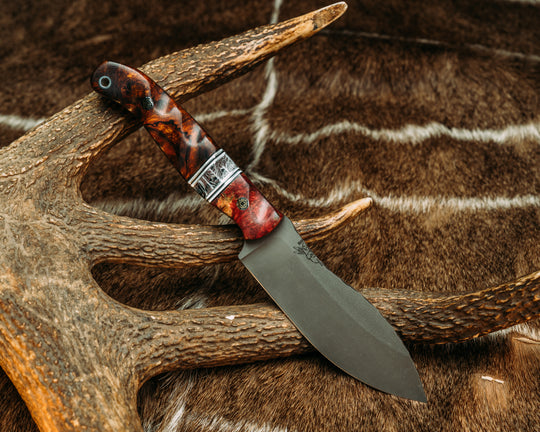 Hunter Skinner- Dyed Maple, Black G10, White G10 and Aluminum Pin Striping, Dyed Coral Split, Desert Ironwood, Mosaic Pins, Aluminum Lanyard Pin, Textured Grip
