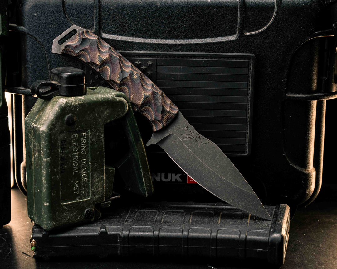 Ishi- Python Canvas Micarta, CF Pins, Textured Grip