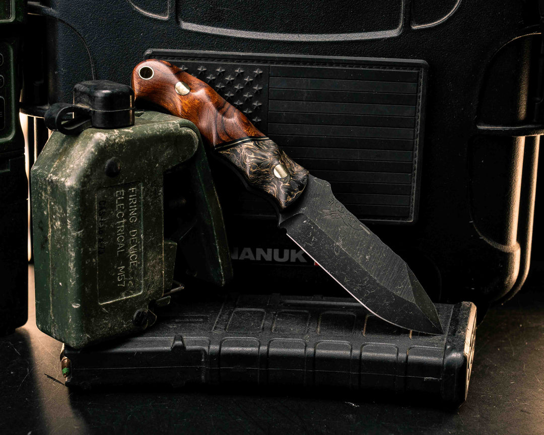 Disaster Cub- Gold Dark Matter Carbon, Black G10 and Brass Split, Desert Ironwood, Brass Pins, Brass Lanyard Pin, Textured Grip