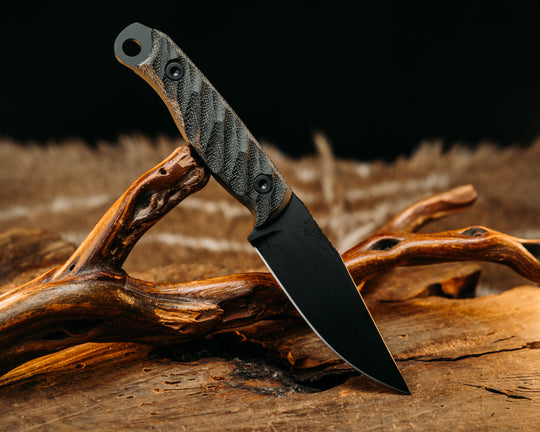 Crow Jr- Black Canvas Micarta, Armor Black Cerakote, Allen Bolts, Textured Grip