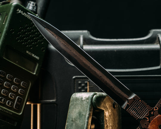 V-42 Dagger- Baker Forge Raindrop CopperMai- Vintage Brown Linen Micarta, Mosaic Pins, Smooth Grip