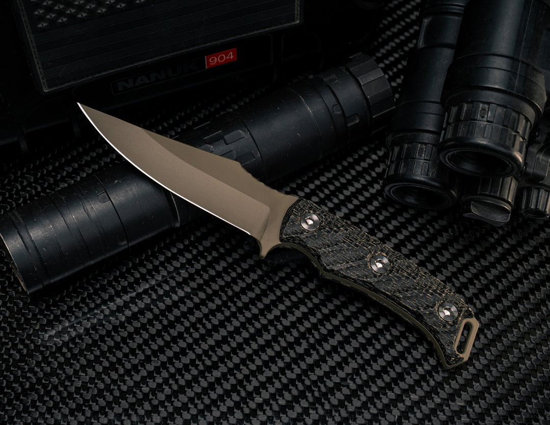 Tosahwi - Black Burlap Micarta, FDE Cerakote, Ti Allen Bolts, Iron Grip