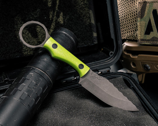 Jaq - Spring Green Glass Carbon, CF Pins, Smooth Grip