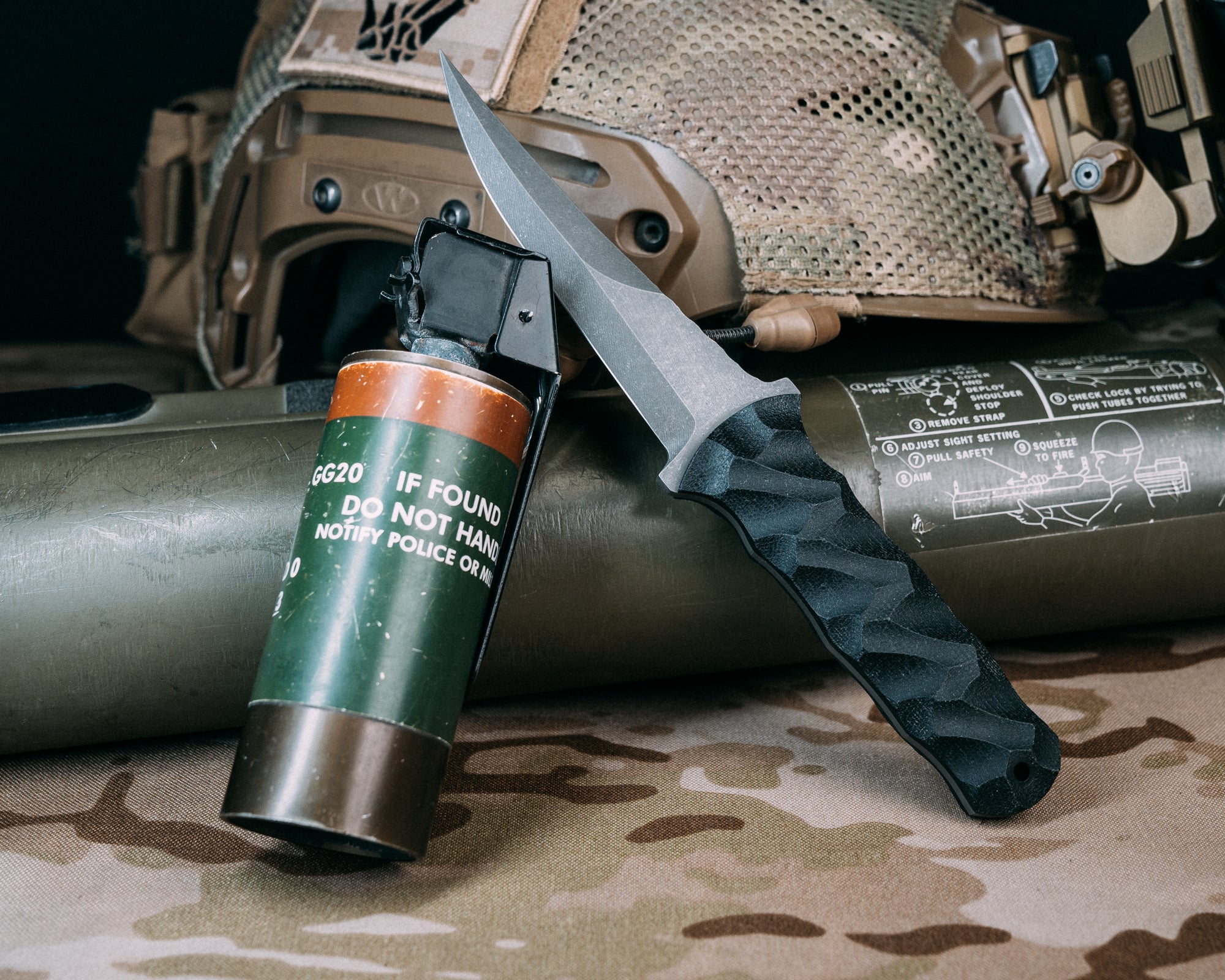 Combat Filet - Black Canvas Micarta, CF Pins, CF Lanyard Pin, Chaos Gr ...