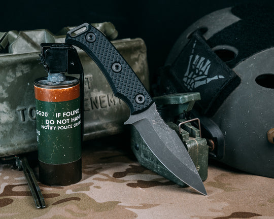 Ishi- Black G10, Allen Bolts, Checkered Grip