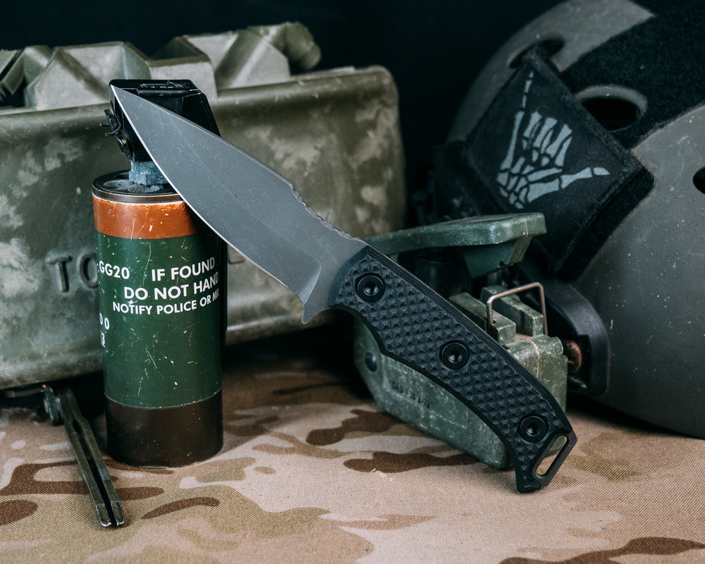 Ishi- Black G10, Allen Bolts, Checkered Grip