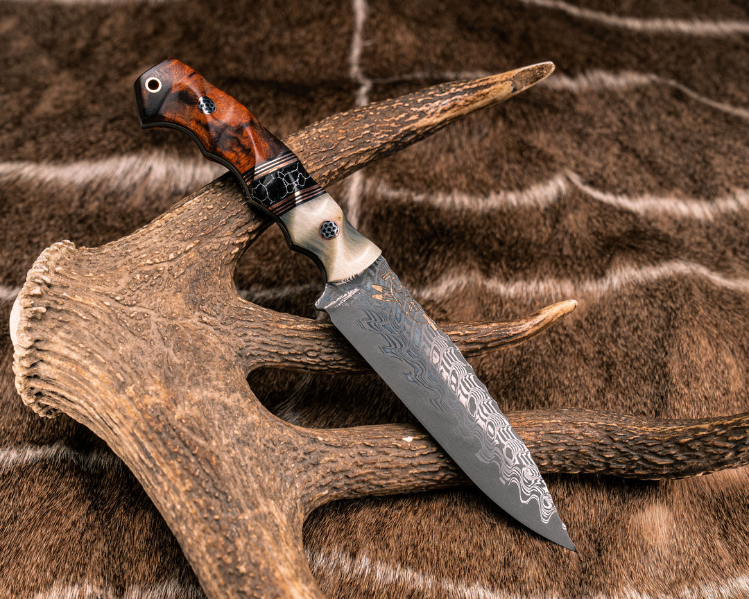 Ranch Knife- Vegas Forge- Rams Horn, Black G10 and Copper Pin Striping, Black with White Web Tru-stone Split, Desert Ironwood, 3/8" Mosaic Pins, Copper Lanyard Pin, Textured Grip