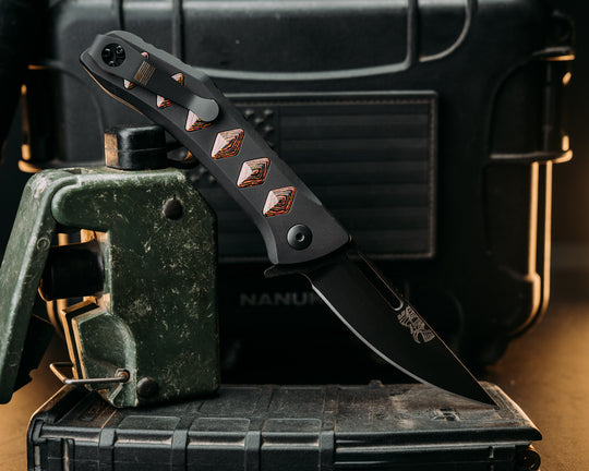 Custom Kwaiken Folder- FAT Carbon Fiber, Anodized Black Handle, Black Nitride Blade, Textured Grip, Deep Carry Pocket Clip
