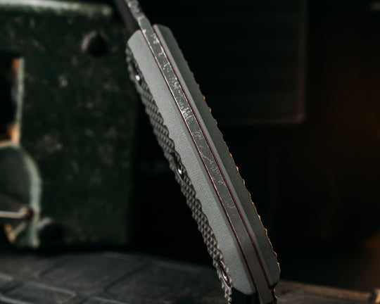 Tosahwi- Grey w/ Red Liner G10, Allen Bolts, Textured Grip