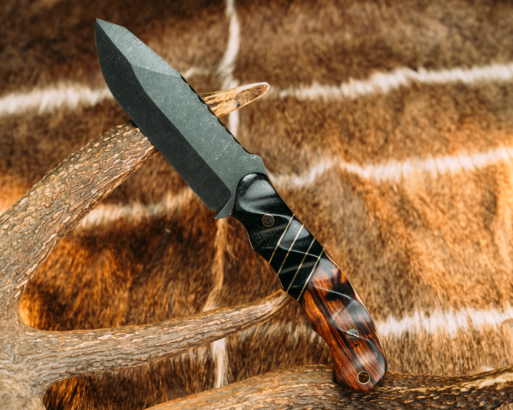 Disaster Breacher - Black Burlap Micarta, Black G10 & Brass Pin Striping, Black Burlap Splits, Bison's Horn Split, Desert Ironwood, Mosaic Pins, Brass Lanyard Pin, Textured Grip.