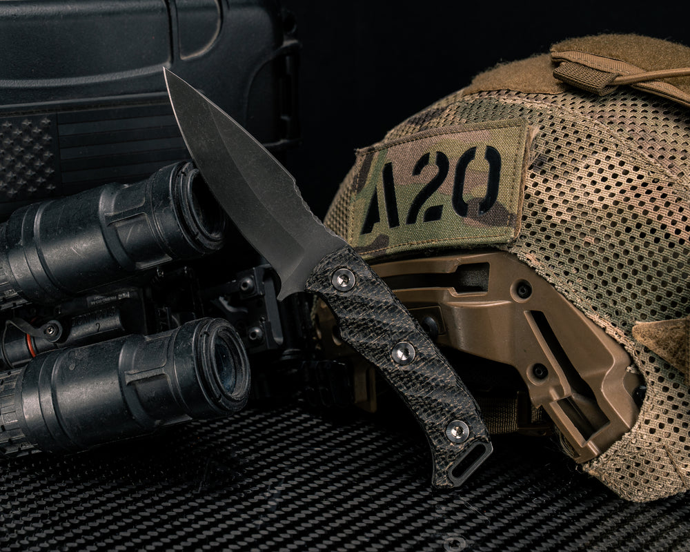 Ishi- Black Burlap Micarta, Ti Allen Bolts, Textured Grip