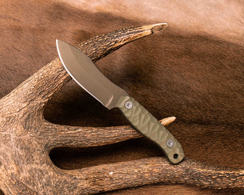 Skinner Jr- OD Green G10, Midnight Bronze Cerakote, Ti Torx Bolts, Textured Grip