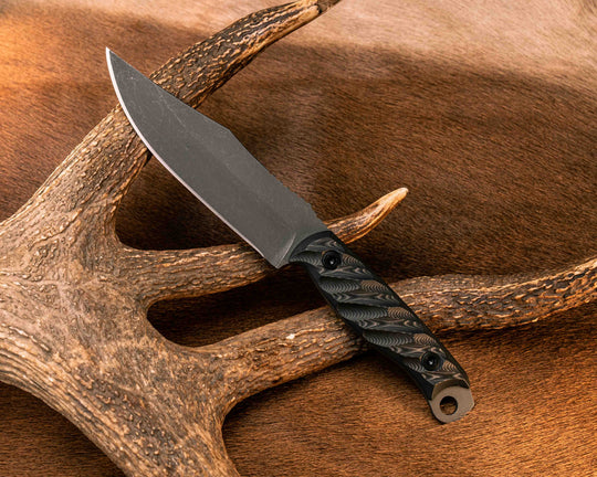 Crow Scout - Black Dunes Carbon, Allen Bolts, Textured Grip