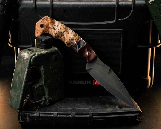 4" HUMINT- Dyed Amboyna, Black G10 and Copper Pin Striping, Dyed Hawaiian Curly Mango Split, Black Ash Burl, Mosaic Pins, CF Lanyard Pin, Textured Grip