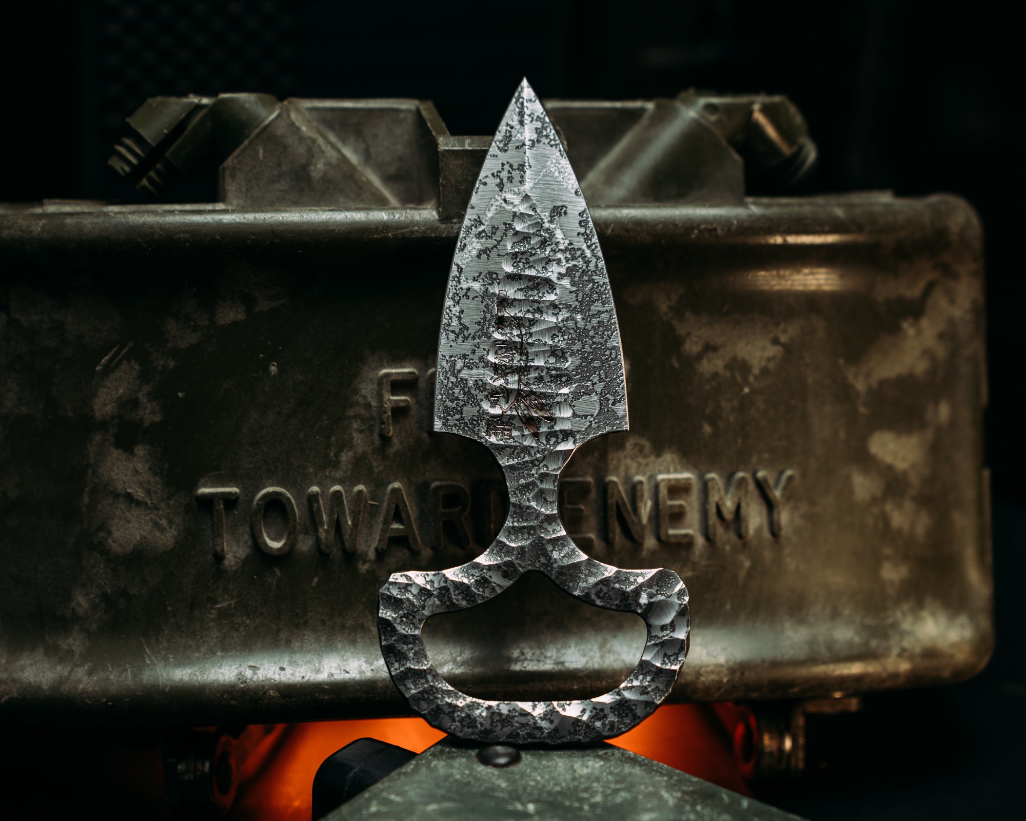Push Dagger - Acid Splatter & Rock Worked – Half Face Blades