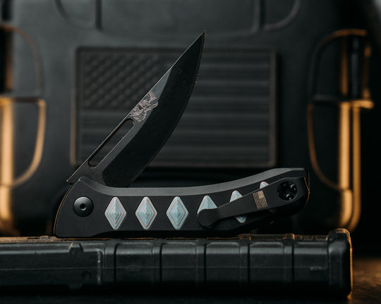 Custom Kwaiken Folder - Shipwreck Camo Quartz, Anodized Black Handle, Black Nitride Blade, Textured Grip, Deep Carry Pocket Clip